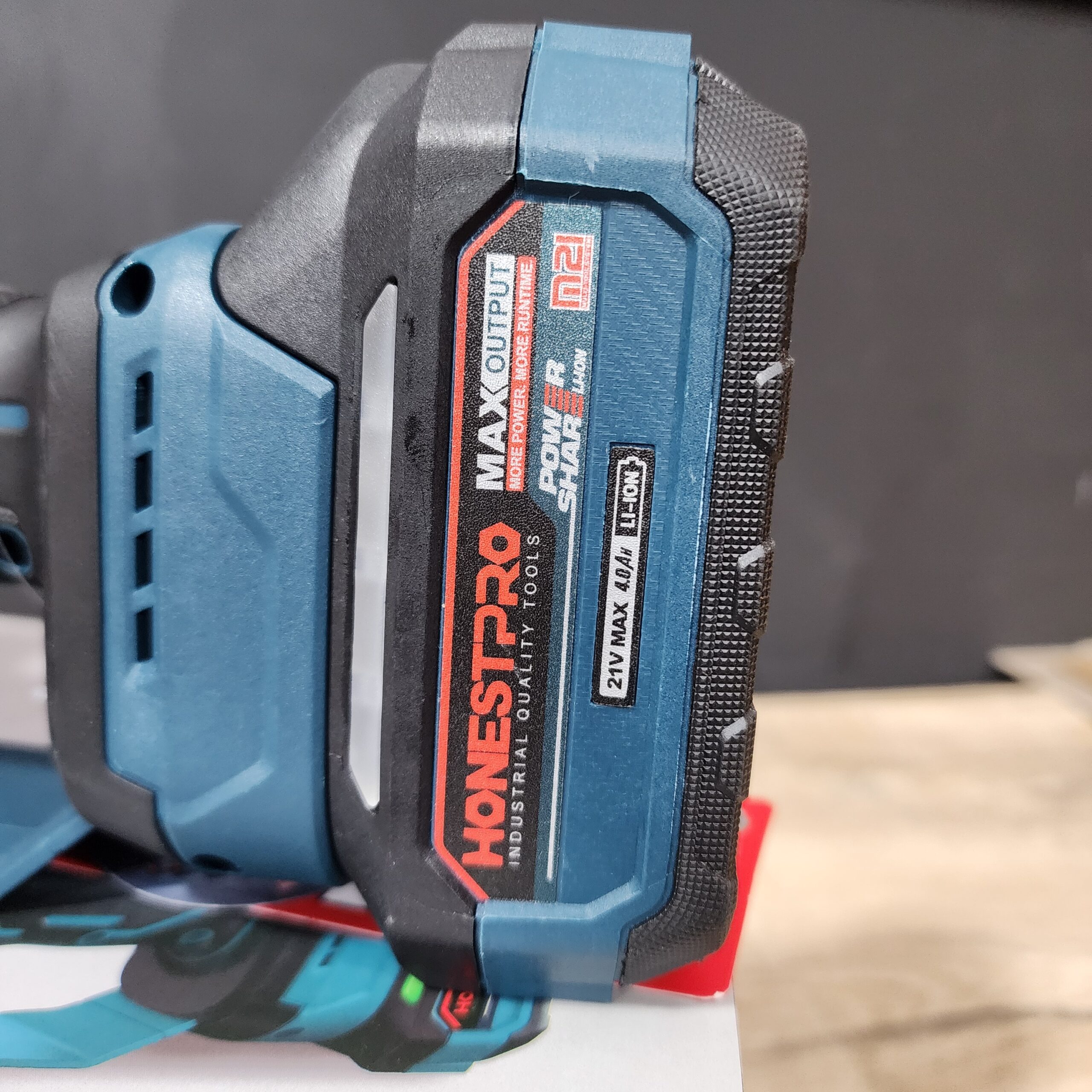 Scie à chaîne sans f4il et sans balais 21v HONESTPRO YAE2663 - Image 5