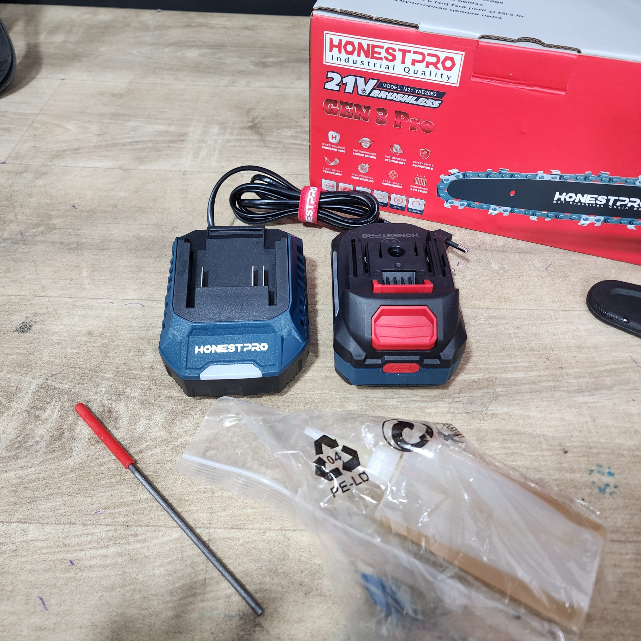 Scie à chaîne sans f4il et sans balais 21v HONESTPRO YAE2663 - Image 4