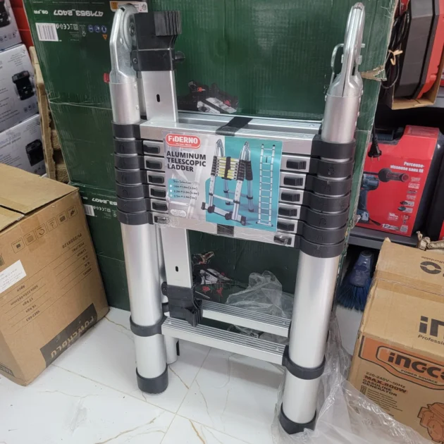 Echelle aluminium telescopique 3.2m 150kg fiderno